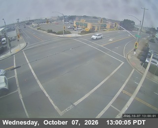 The road at Elm (North), live
