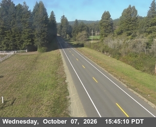 The road at North Of SR-197 - Looking North, live