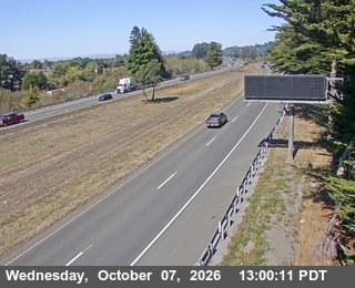 The road at South Of SR-299 - Looking North, live