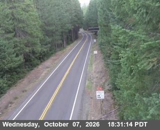 The road at South Of Oregon State Line - Looking West, live