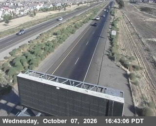 The road at 112 - EB I-580 Valpico Rd UC, live