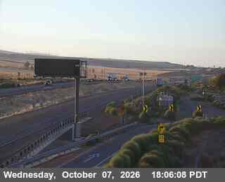 The road at 11 - NB I-5 Westley Rest Stop, live