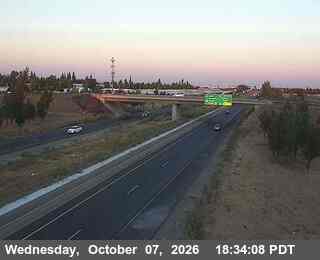 The road at 26 - EB SR 120 Main Street Manteca, live