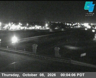 The road at 91 - SB SR 99 Pelandale Ave, live