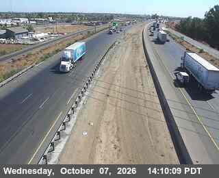 The road at 95 - SB SR-99 Taylor Rd, live