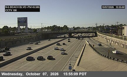 The road at North of Beach Boulevard, live