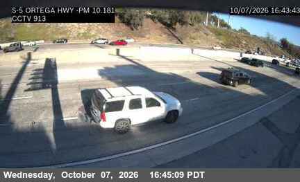 The road at SB I-5 at ORTEGA HWY, live