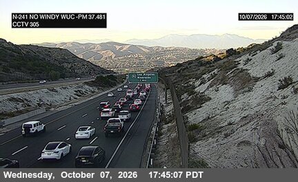 The road at 2300 Meters North of Windy WUC Ridge Toll Plaza, live