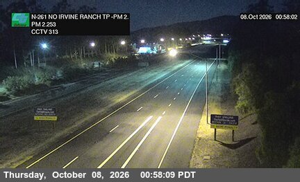 The road at 370 Meters North of Irvine Boulevard Northbound Toll Plaza, live