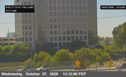 The road at 17th Street, live