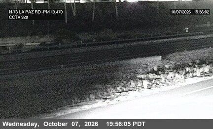The road at North of La Paz Road Undercross, live