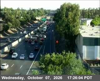 The road at Hwy 99 at Fruitridge, live
