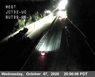 The road at Hwy 99 at Hwy 32 1, live