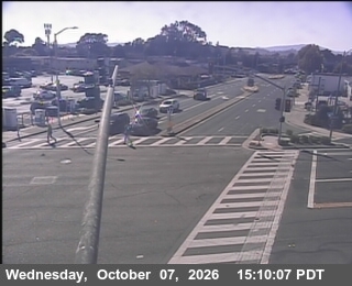 The road at Potrero Avenue - Looking West, live
