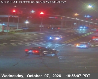 The road at Cutting Blvd - Looking West, live