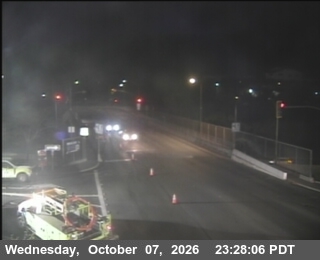The road at San Pablo Dam Road Offramp - Looking East, live