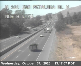 The road at North Of Petaluma Blvd, live