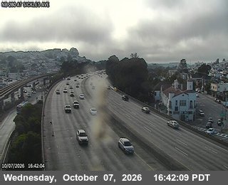 The road at At Sickles Av, live
