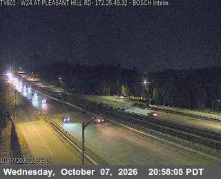 The road at W24 at Pleasant Hill Rd, live