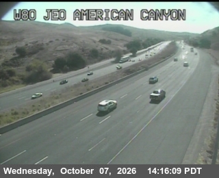 The road at At EOF AMERICAN CANYON Rd, live