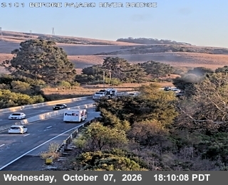The road at Before Pajarro River Br, live
