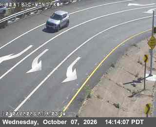 The road at Richmond Parkway, live