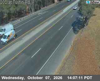 The road at Tustin Rd, live
