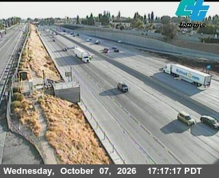The road at KER-99-south of MING AVE, live