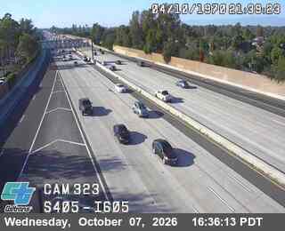 The road at I-605, live