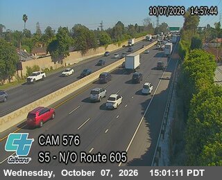 The road at North of I-605, live