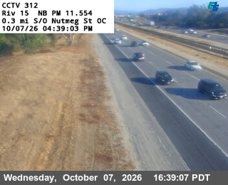 The road at 0.3 mi south of Nutmeg St OC, live