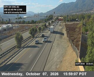 The road at 1 Mi north of University Parkway, live
