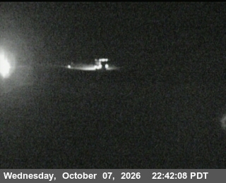 The road at North of SR-14 3, live