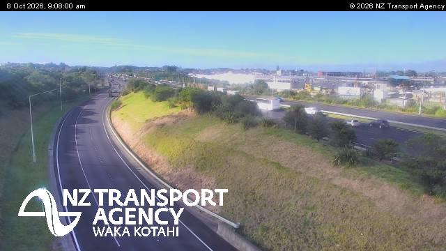 The road at SH1/SH20 Interchange South, live