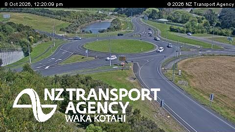 The road at SH18 Brigham Creek Interchange, live