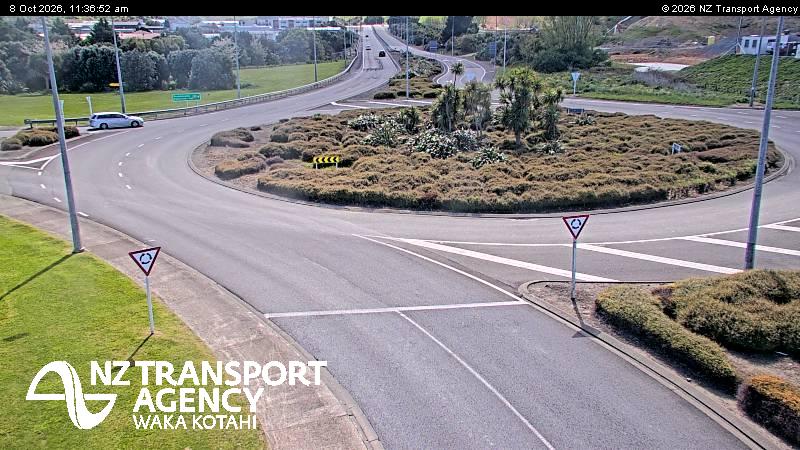 The road at SH59 Plimmerton, live