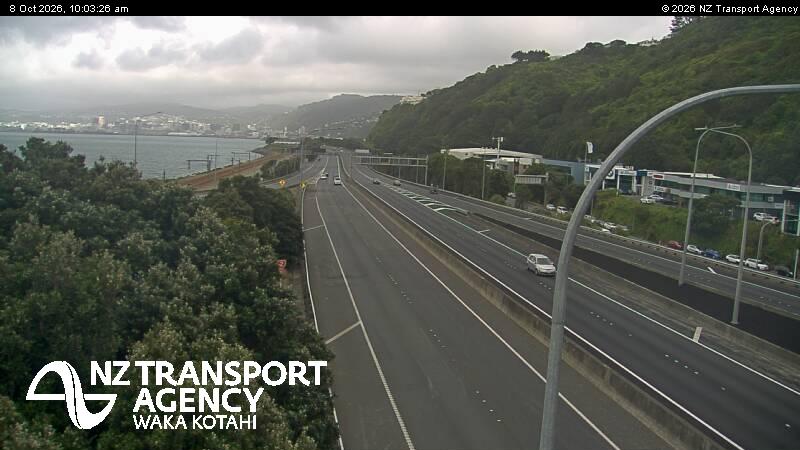 The road at SH1/SH2 Interchange, live