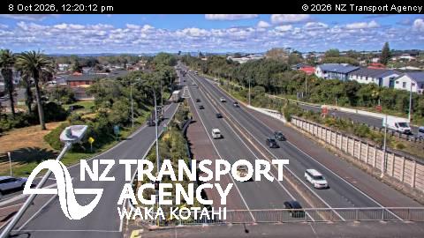 The road at SH20 Massey Rd, live