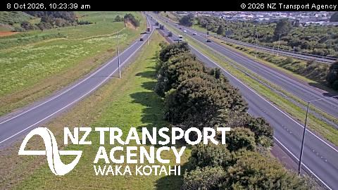 The road at SH1 Ramarama, live