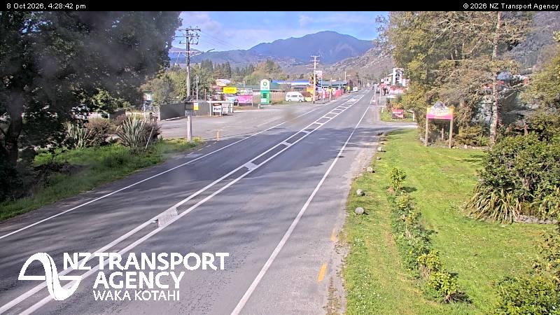 The road at SH6 Murchison, live