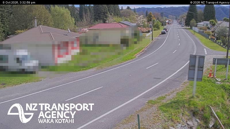 The road at SH7 Reefton, live