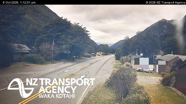 The road at SH73 Arthurs Pass, live
