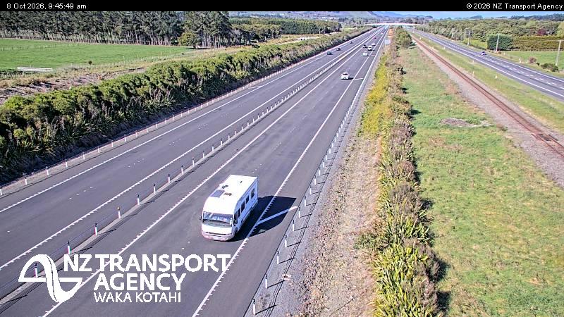 The road at SH1 Jim Winiata Way, live