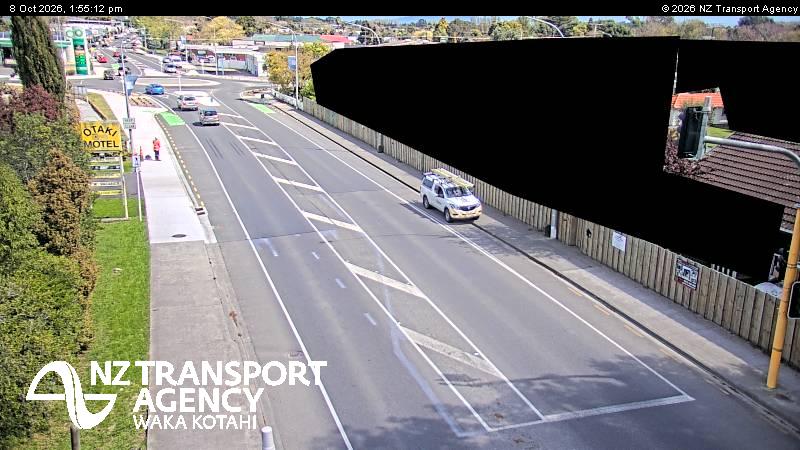 The road at Otaki Main Highway, live