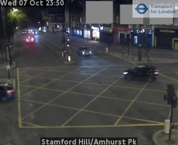 The road at Stamford Hill/Amhurst Pk, live