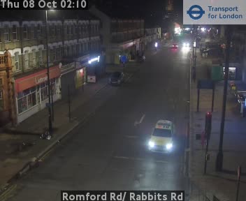 The road at Romford Rd/ Rabbits Rd, live