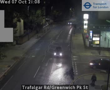 The road at Trafalgar Rd/Greenwich Pk St, live