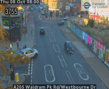 The road at A205 Waldram Pk Rd/Westbourne Dr, live