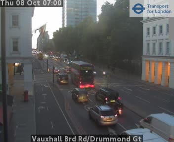 The road at Vauxhall Brd Rd/Drummond Gt, live