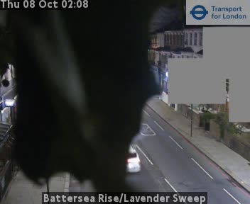 The road at Battersea Rise/Lavender Sweep, live